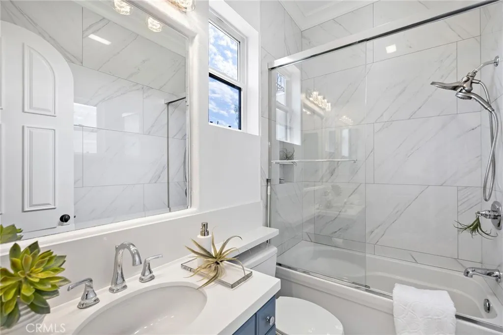 12 Calle Angelitos, San Clemente, California 92673 home-pic-33